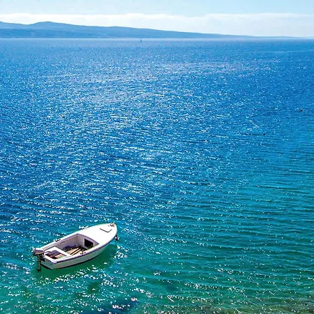 Apartment Amazing In Omis With Wifi