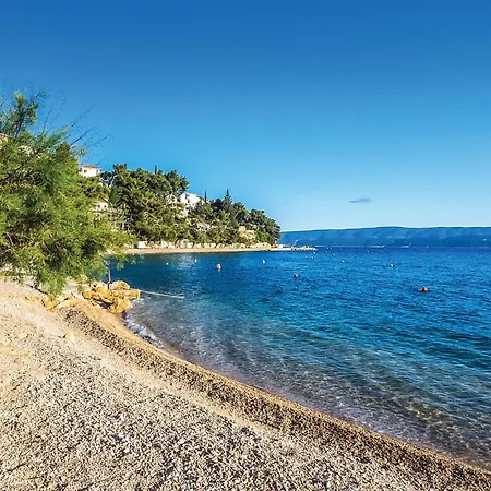 Amazing In Omis With Wifi * Tice