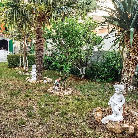 Omis 07 アパート オミシュ